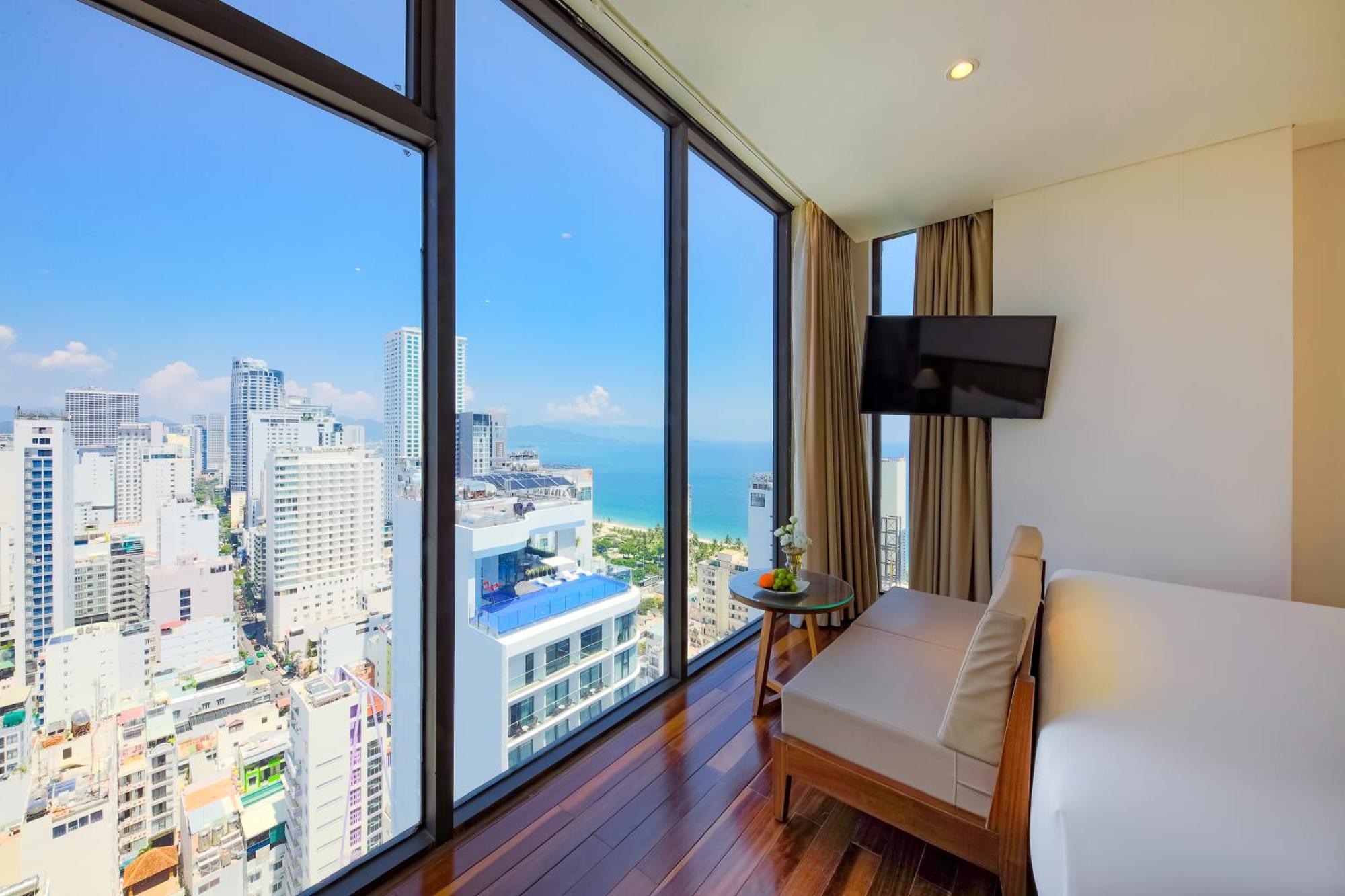 Green Beach Hotel Nha Trang Esterno foto