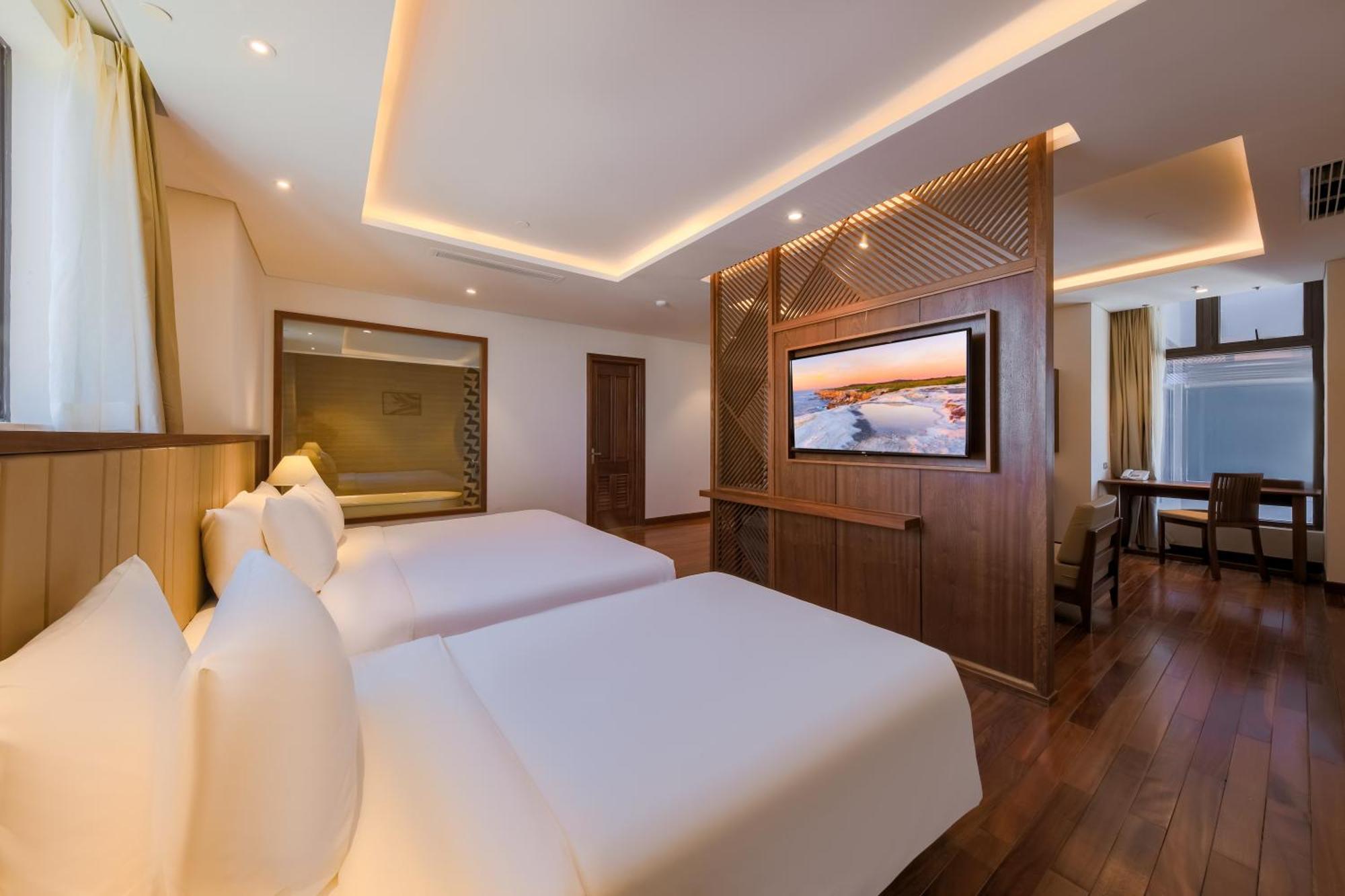 Green Beach Hotel Nha Trang Esterno foto